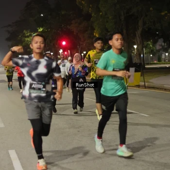 Runner Photo 7070318