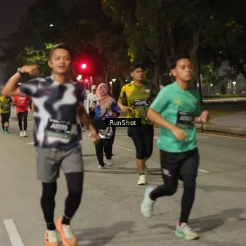 Runner Photo 7070321