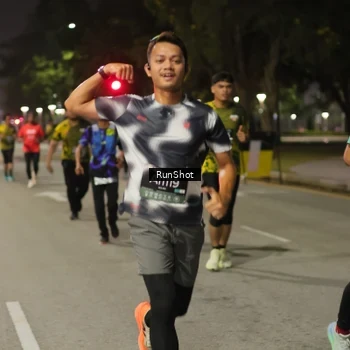 Runner Photo 7070327
