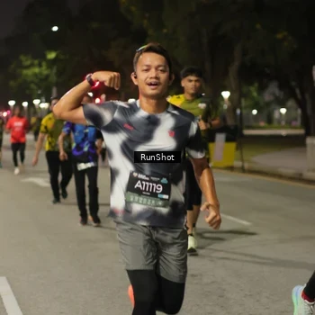 Runner Photo 7070330