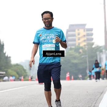 Runner Photo 7070345