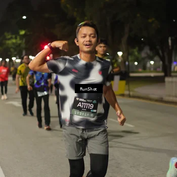 Runner Photo 7070364
