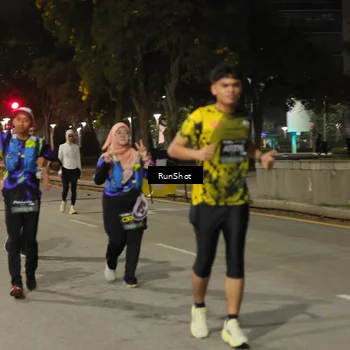 Runner Photo 7070365