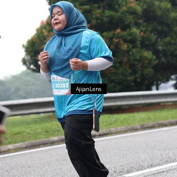 Runner Photo 7070375