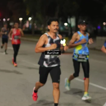 Runner Photo 7070381