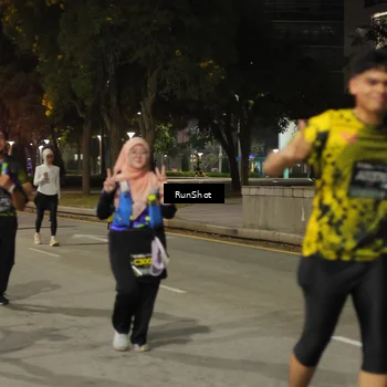Runner Photo 7070388