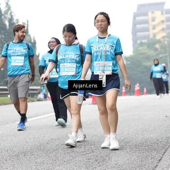 Runner Photo 7070402