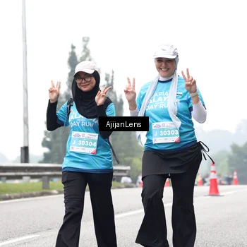 Runner Photo 7070425