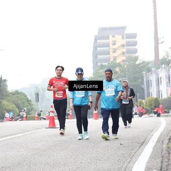 Runner Photo 7070434