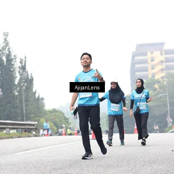 Runner Photo 7070459