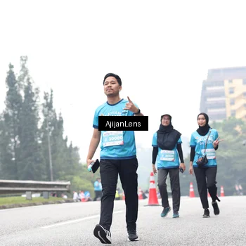 Runner Photo 7070467