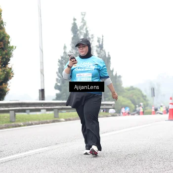 Runner Photo 7070474