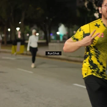 Runner Photo 7070481