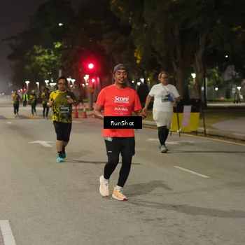Runner Photo 7070486