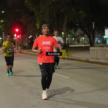 Runner Photo 7070506