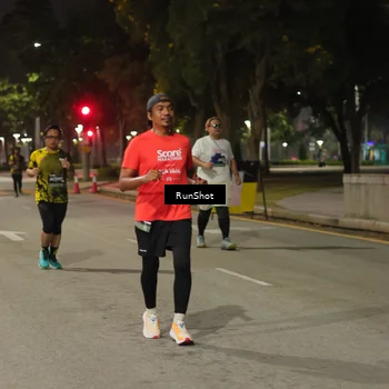 Runner Photo 7070510