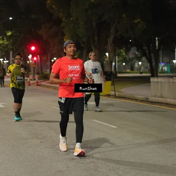 Runner Photo 7070515