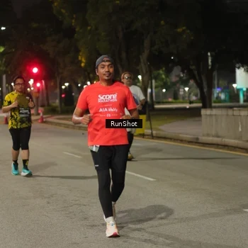 Runner Photo 7070520