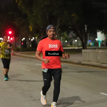 Runner Photo 7070540