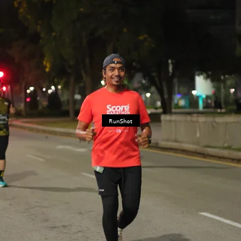 Runner Photo 7070542