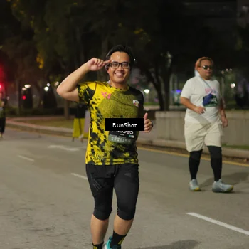 Runner Photo 7070565