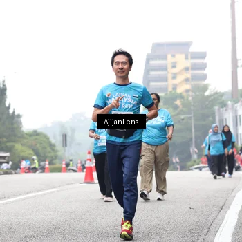 Runner Photo 7070566