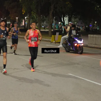 Runner Photo 7070620
