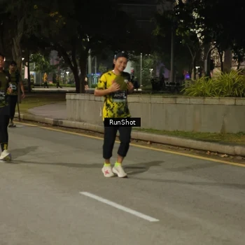 Runner Photo 7070643