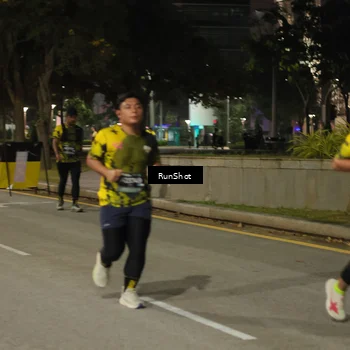 Runner Photo 7070674