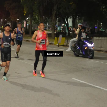 Runner Photo 7070678