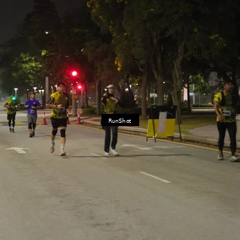 Runner Photo 7070696