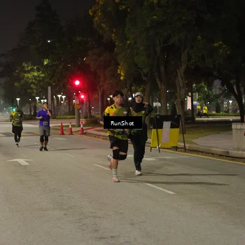 Runner Photo 7070715