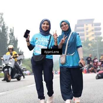 Runner Photo 7070724
