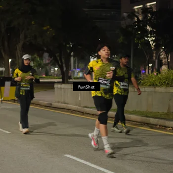 Runner Photo 7070741