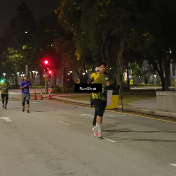 Runner Photo 7070747