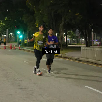 Runner Photo 7070815