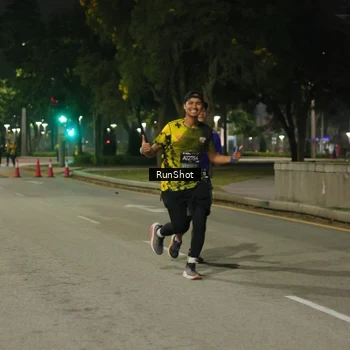 Runner Photo 7070822