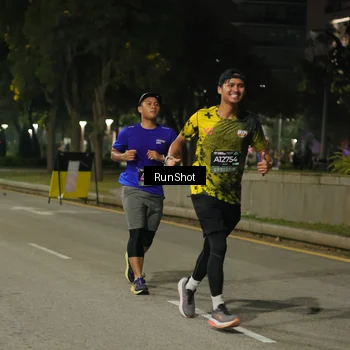 Runner Photo 7070830