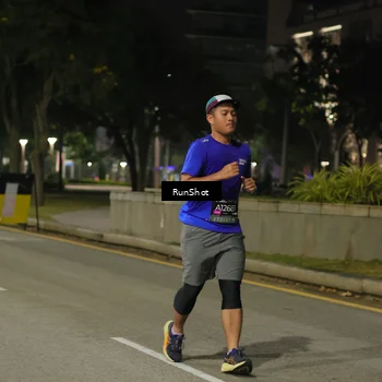 Runner Photo 7070840