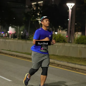 Runner Photo 7070858