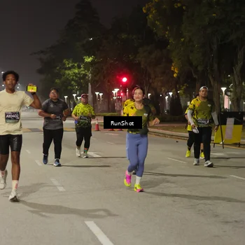 Runner Photo 7070884