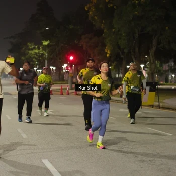 Runner Photo 7070893