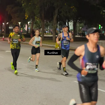 Runner Photo 7070926