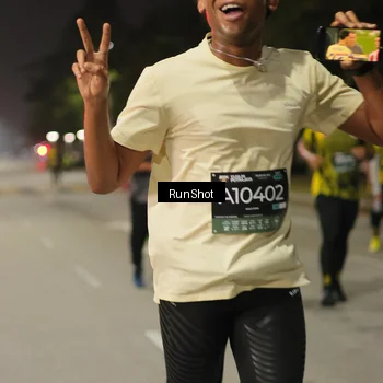 Runner Photo 7070930