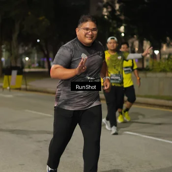 Runner Photo 7070937