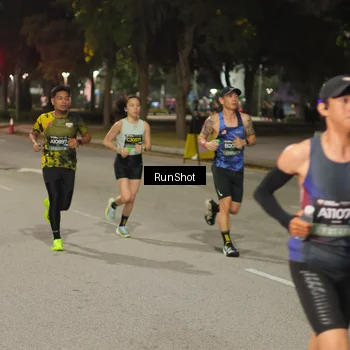 Runner Photo 7070939