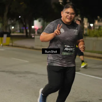 Runner Photo 7070950