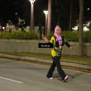 Runner Photo 7070996