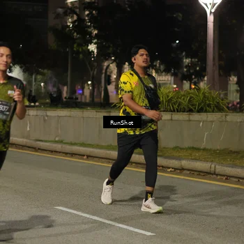 Runner Photo 7071018
