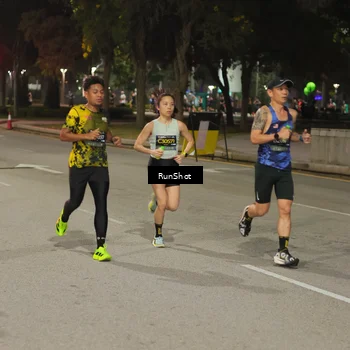 Runner Photo 7071023